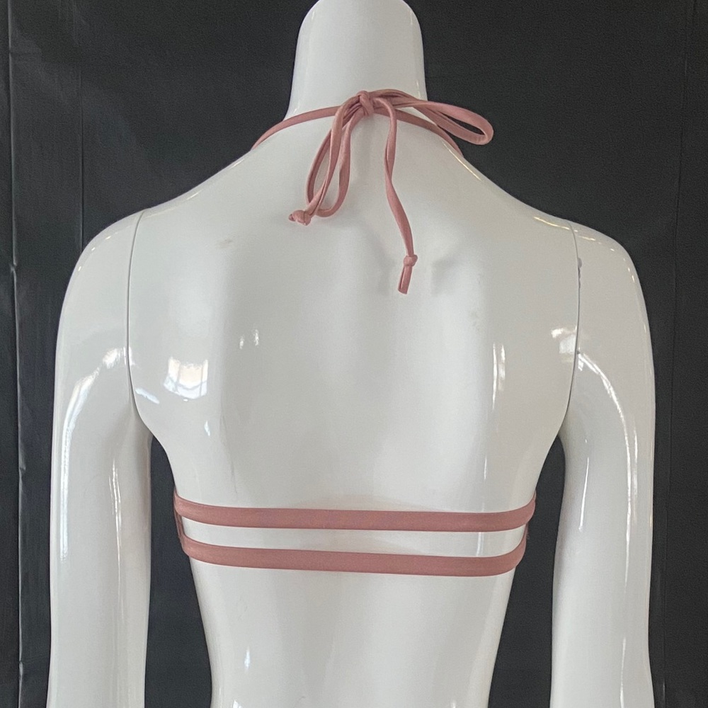 Bathing suit - Picture 2 of 2
